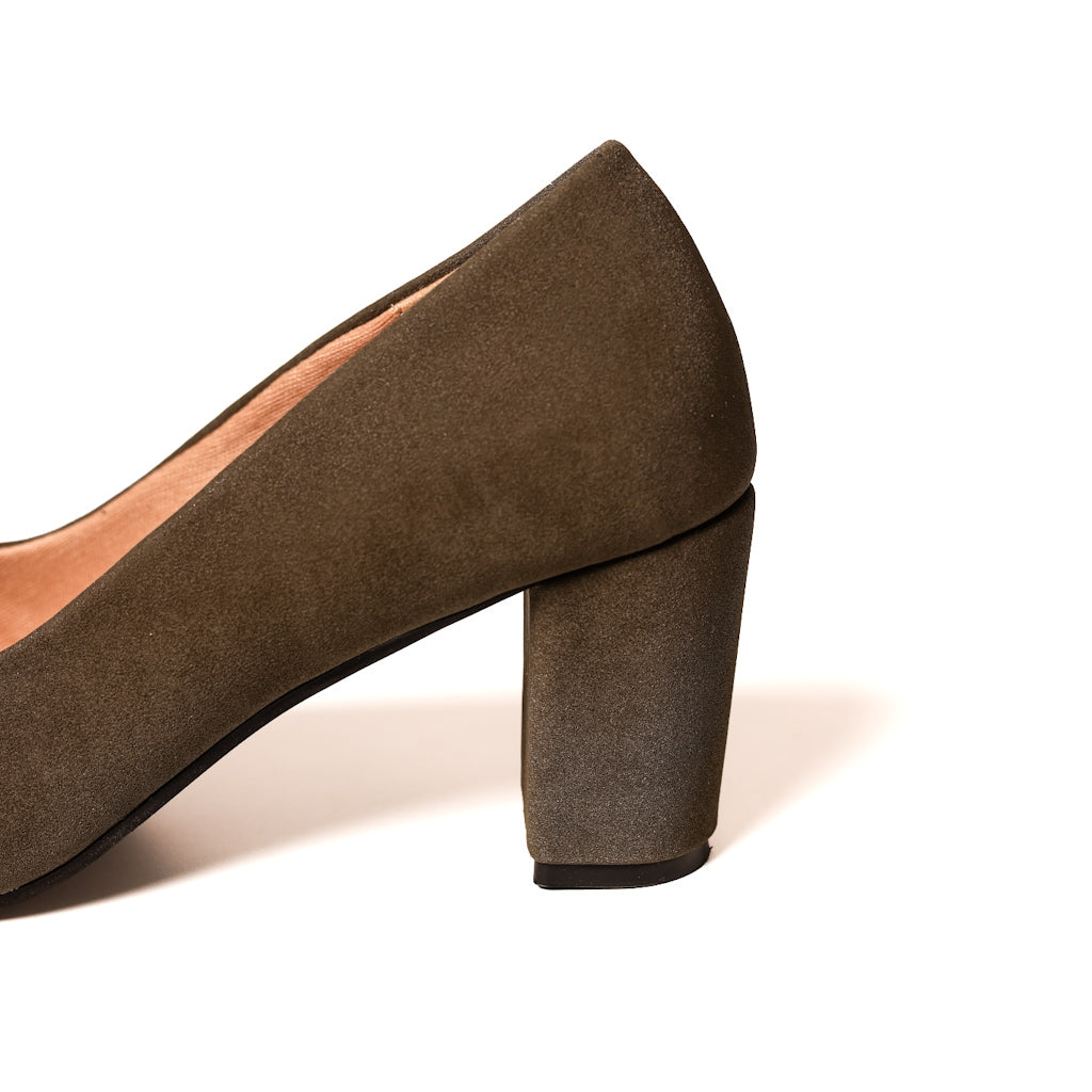 Hush Suede - Olive