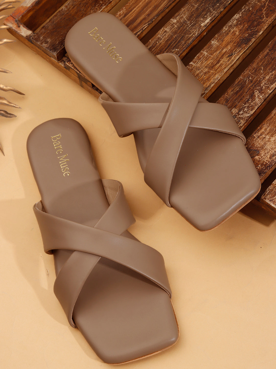 Gaze Flats - Nude