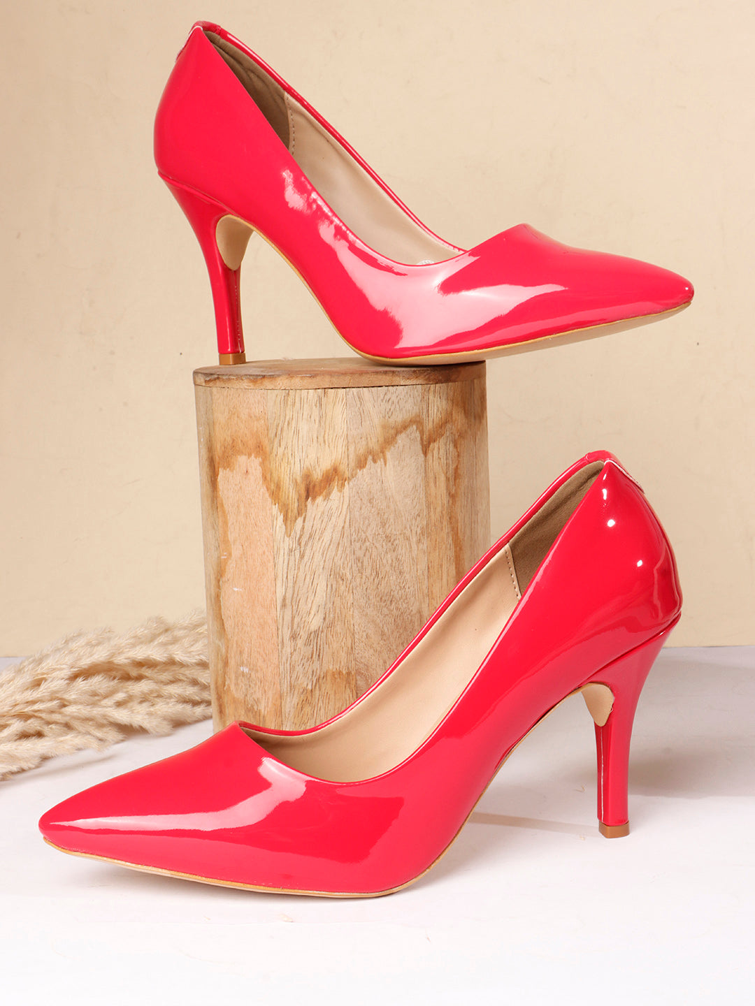 Glazed Pump - Red