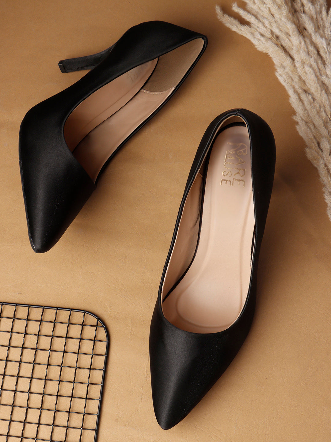 Satin Poise Pump - Black