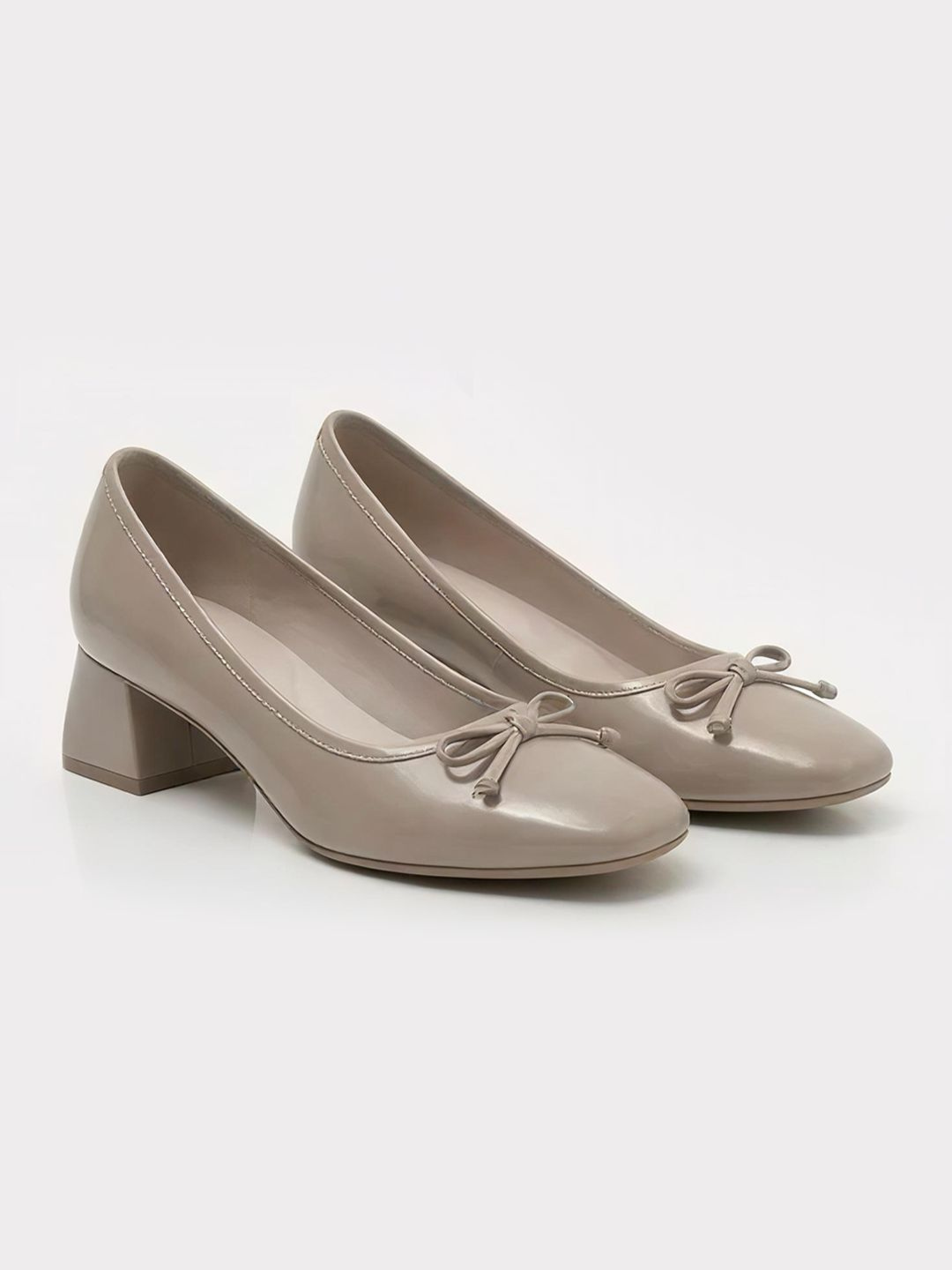 Bow Block Heel Pump - Nude