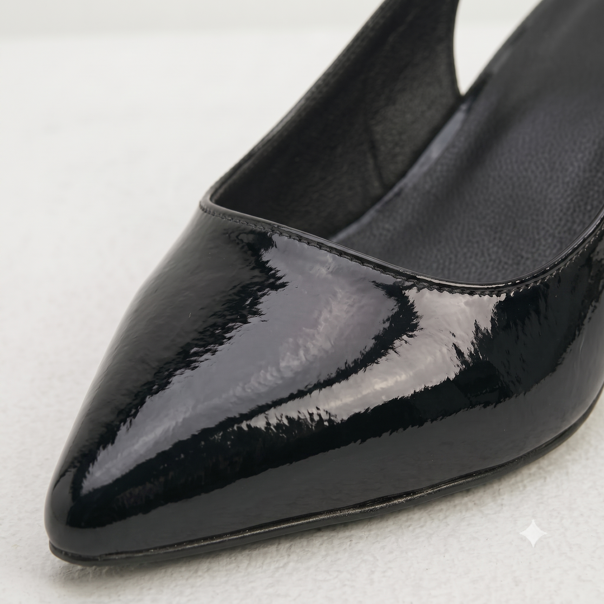 Siren Slingback - Black