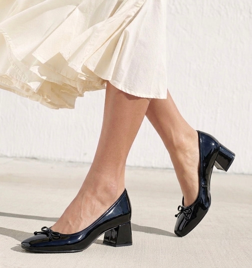 Bow Block Heel Pump - Black